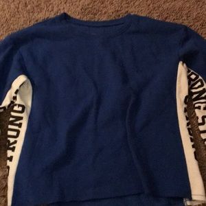 long sleeved cropped tee